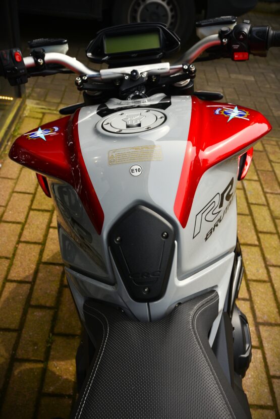 MV AGUSTA BRUTALE 800 RR – Image 7