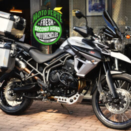 TRIUMPH TIGER 800 XCX