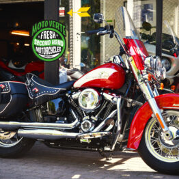 HARLEY DAVIDSON HYDRA GLIDE REVIVAL