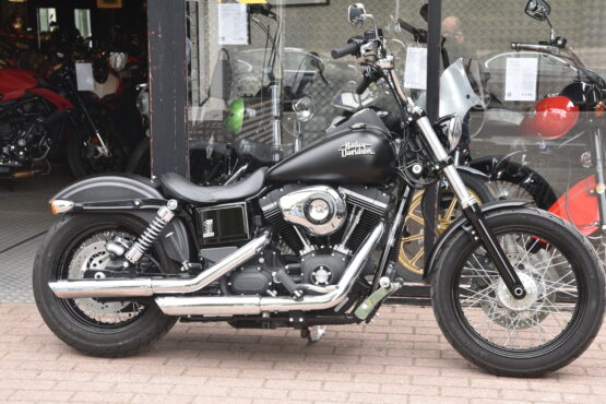 HARLEY DAVIDSON DYNA STREET BOB – Image 2