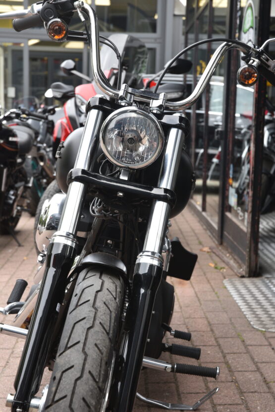 HARLEY DAVIDSON DYNA STREET BOB – Image 6