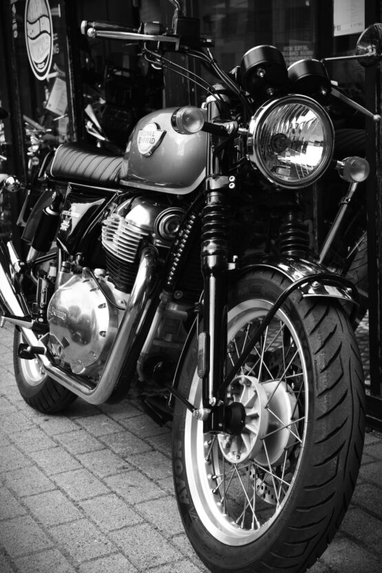 ROYAL ENFIELD INTERCEPTOR 650 – Image 5