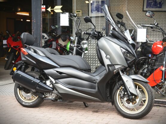 YAMAHA XMAX 300 TECH MAX