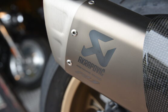 YAMAHA R1 60TH ANNIVERSARY – Image 8