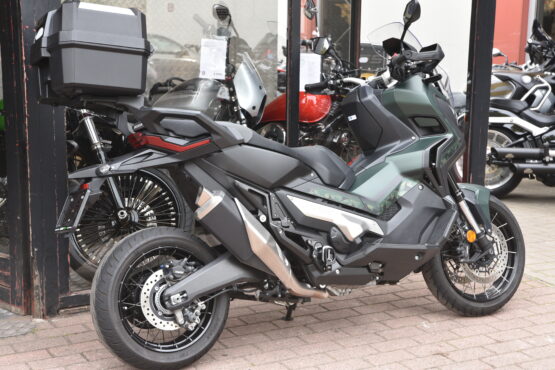 HONDA X-ADV 750 – Image 3