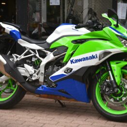 KAWASAKI ninja ZX-4RR