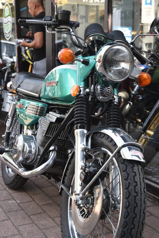 SUZUKI GT 250 – Image 5
