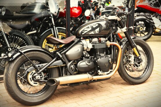 TRIUMPH BONNEVILLE BOBBER TFC – Image 3