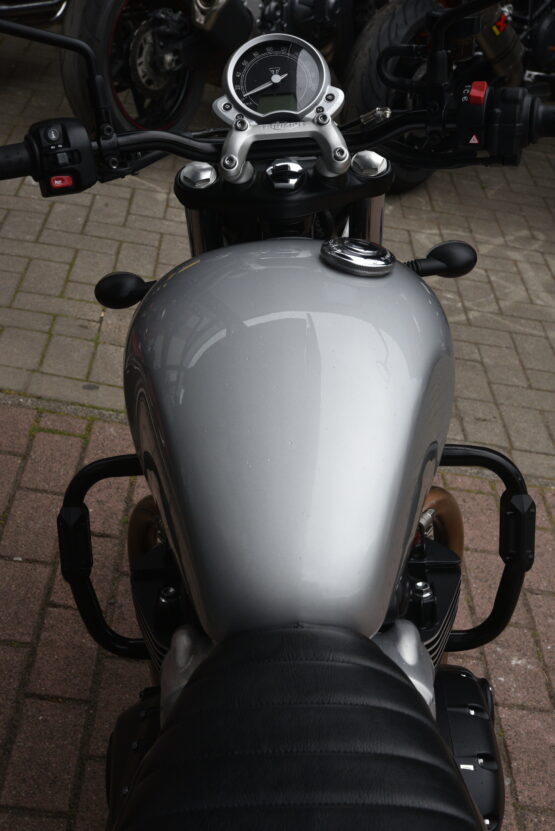 TRIUMPH STREET TWIN – Image 7