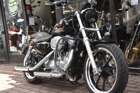 HARLEY DAVIDSON 883 SUPERLOW – Image 5