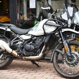ROYAL ENFIELD HIMALAYAN 450 KAMET WHITE