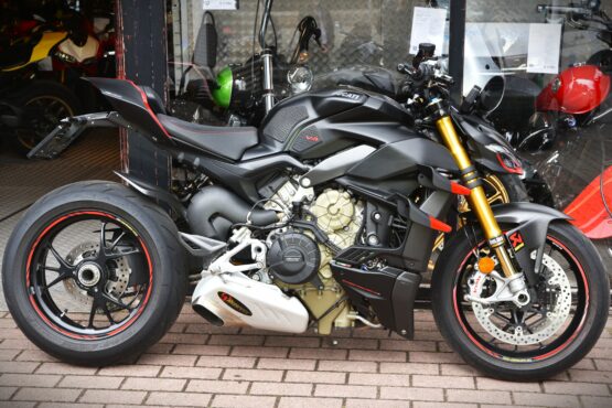 DUCATI STREETFIGHTER V4S – Image 2