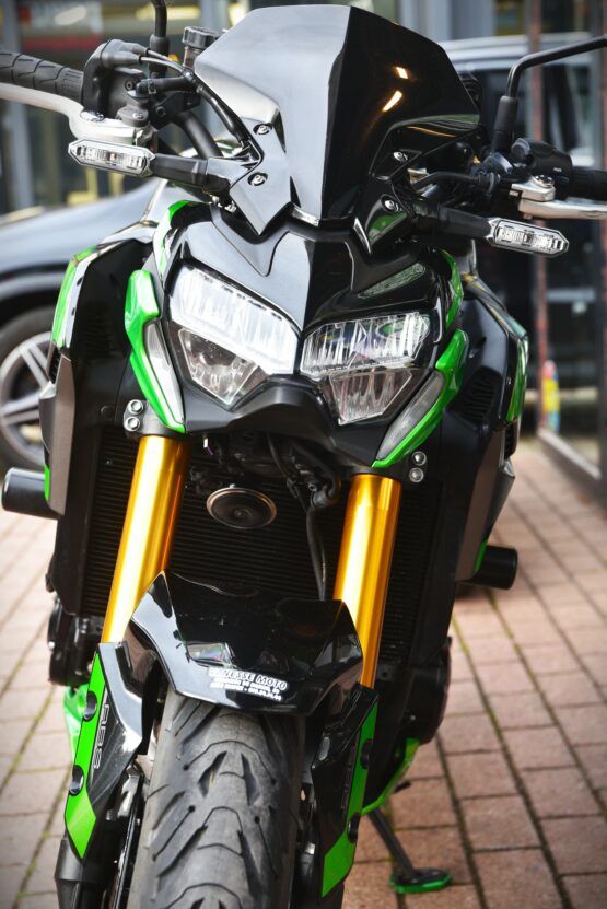 KAWASAKI Z 900 SE PERFORMANCE – Image 6