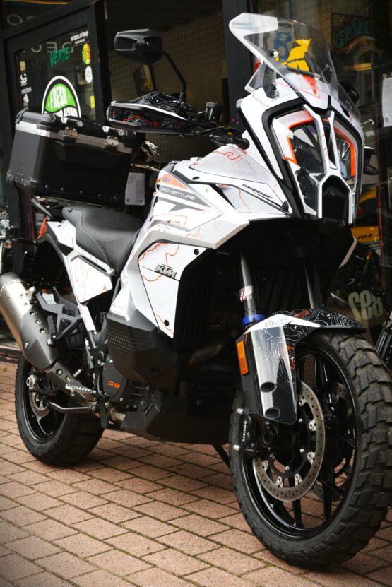 KTM 1290 SUPER ADVENTURE S – Image 5