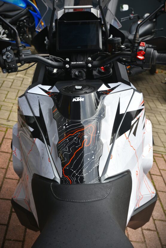 KTM 1290 SUPER ADVENTURE S – Image 7