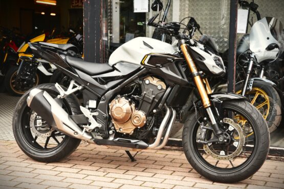 HONDA CB 500 F