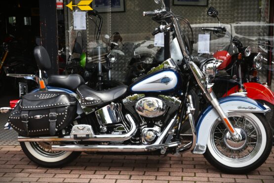 HARLEY DAVIDSON SOFTAIL HERITAGE CLASSIC – Image 2