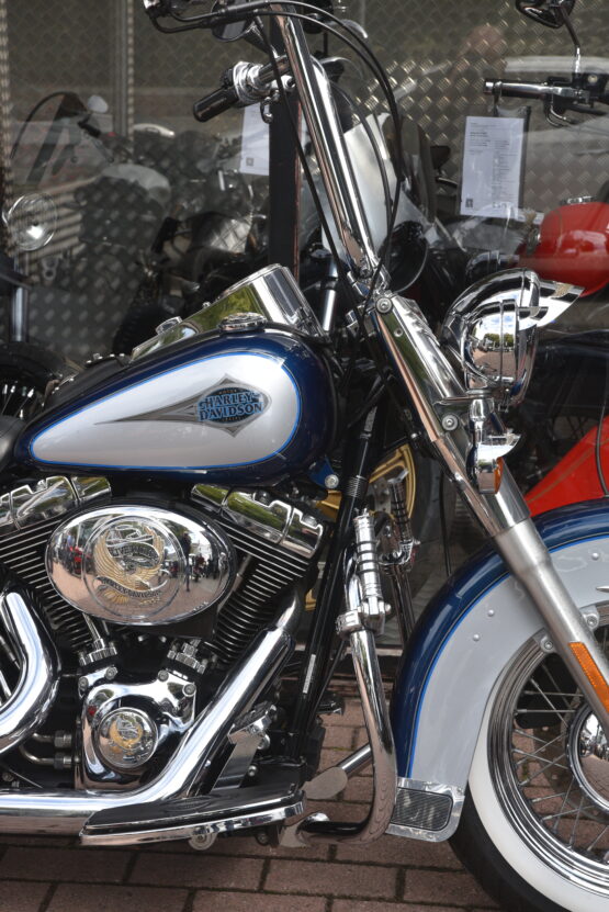 HARLEY DAVIDSON SOFTAIL HERITAGE CLASSIC – Image 4