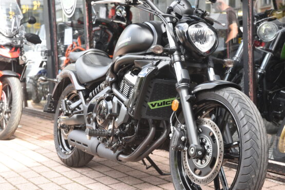KAWASAKI VULCAN S – Image 5