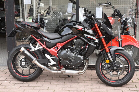 HONDA CB 750 HORNET – Image 2