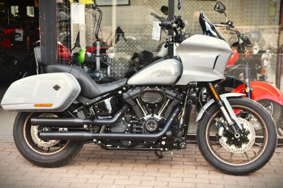 HARLEY DAVIDSON LOW RIDER ST – Image 2