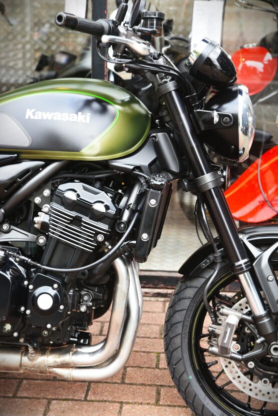KAWASAKI Z 900 RS – Image 4