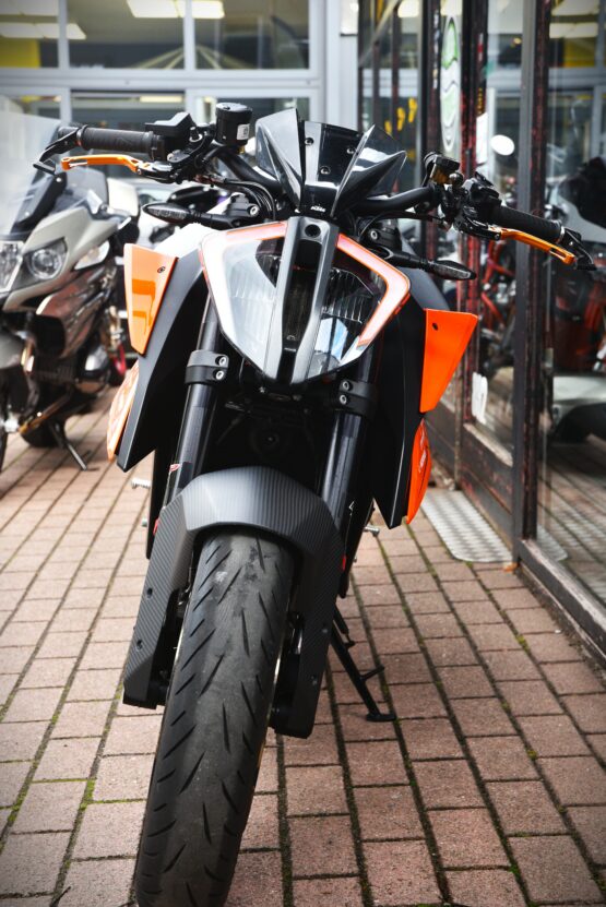 KTM 1290 SUPER DUKE R – Image 6