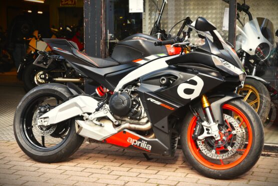 APRILIA RS 660