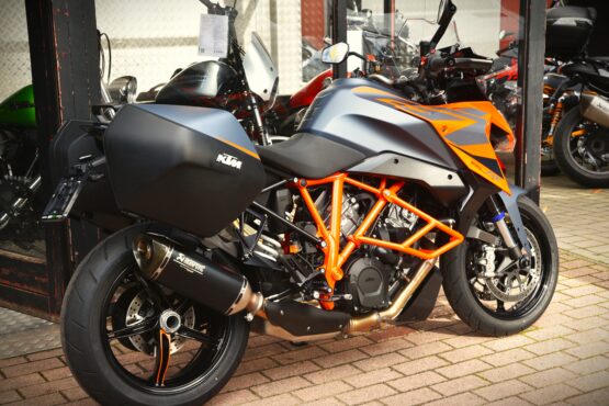 KTM 1290 SUPER DUKE GT – Image 3