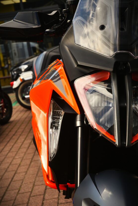 KTM 1290 SUPER DUKE GT – Image 9