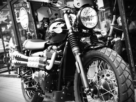 TRIUMPH 900 STREET SCRAMBLER – Image 5