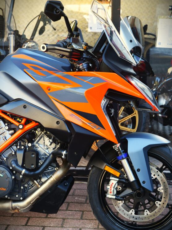 KTM 1290 SUPER DUKE GT – Image 4