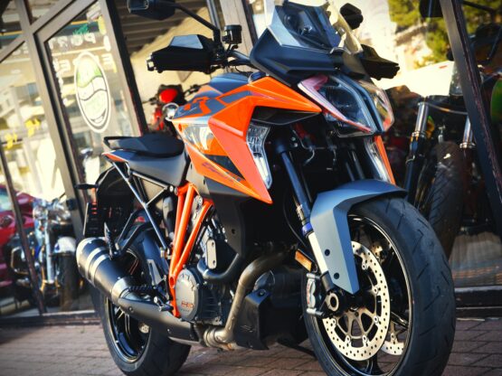KTM 1290 SUPER DUKE GT – Image 5