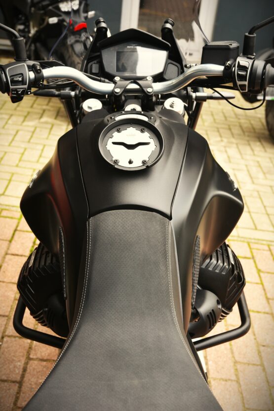 MOTO GUZZI V85 TT – Image 7
