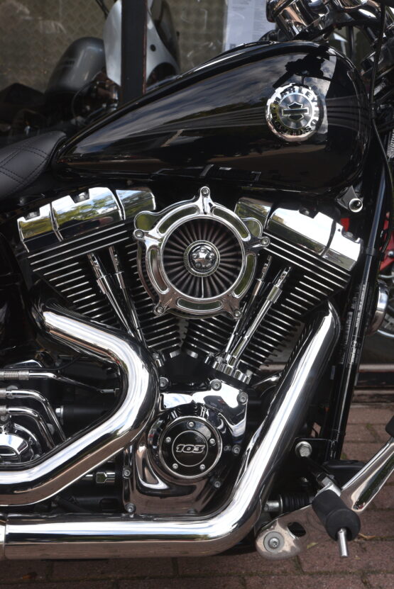 HARLEY DAVIDSON Breakout 103 – Image 5