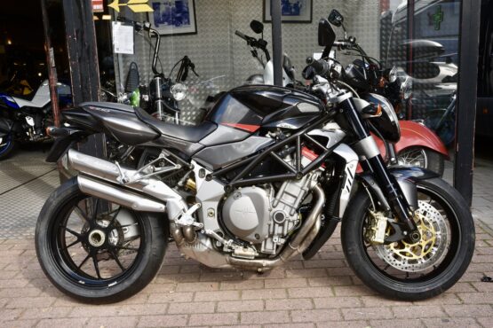 MV AGUSTA BRUTALE 910 R – Image 2