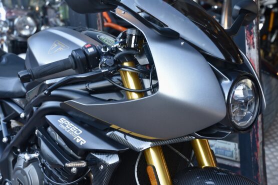 Triumph SpeedTriple 1200 RR Breitling 205/270 – Image 9