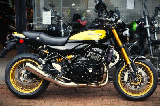 KAWASAKI Z 900 RS SE – Image 2