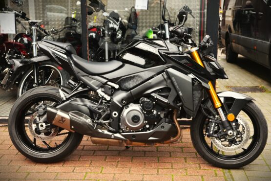 SUZUKI GSX-S 1000 – Image 2