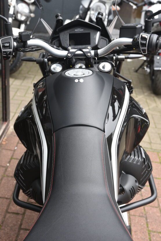 MOTO GUZZI V85 TT GUARDIA D'ONORE – Image 7
