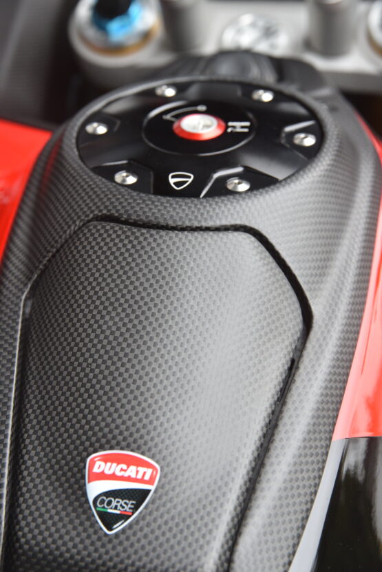 DUCATI MULTISTRADA V4 PIKES PEAK – Image 10