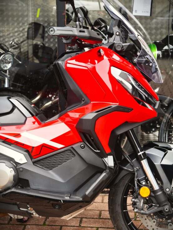 HONDA X-ADV 750 "SPECIAL EDITION" – Image 4