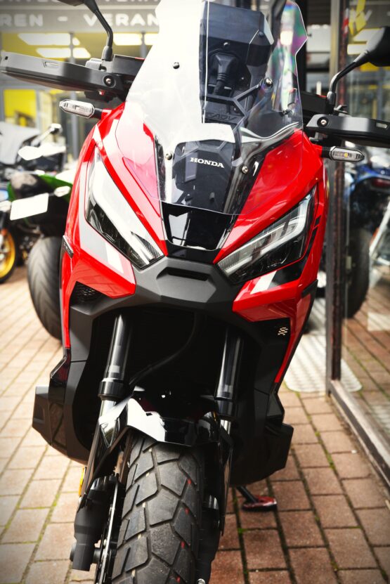 HONDA X-ADV 750 "SPECIAL EDITION" – Image 6