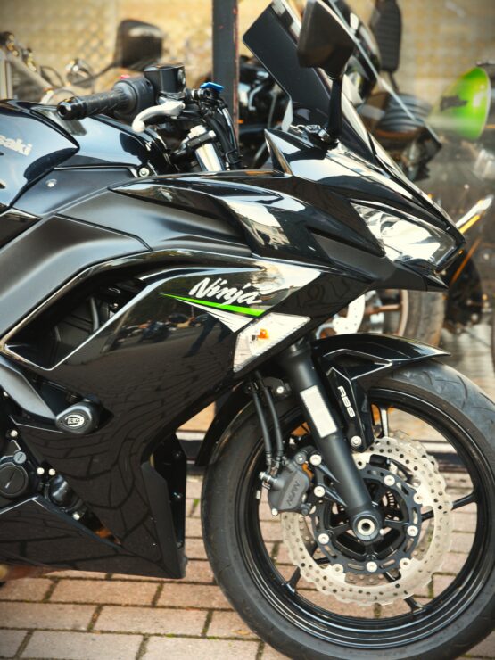 KAWASAKI NINJA 650 – Image 4