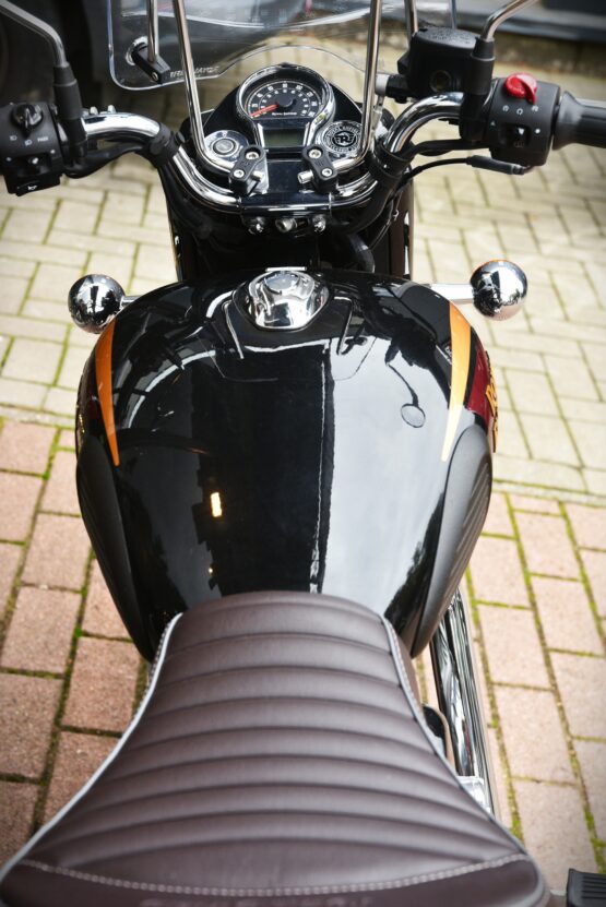 ROYAL ENFIELD CLASSIC 350 – Image 7