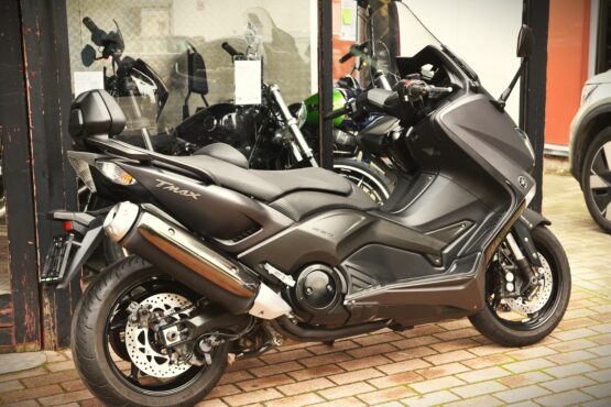 YAMAHA T-MAX 530 – Image 3