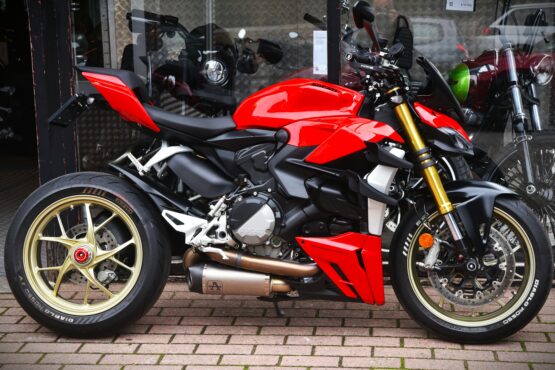 DUCATI STREETFIGHTER V2 (TVAC) – Image 2
