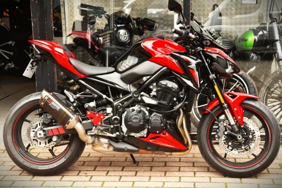 KAWASAKI Z 900 PERFORMANCE – Image 2