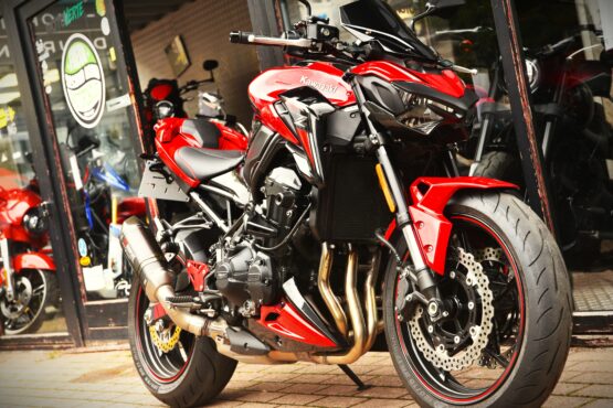 KAWASAKI Z 900 PERFORMANCE – Image 5