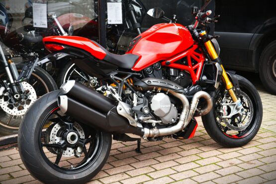 DUCATI MONSTER 1200 S – Image 3